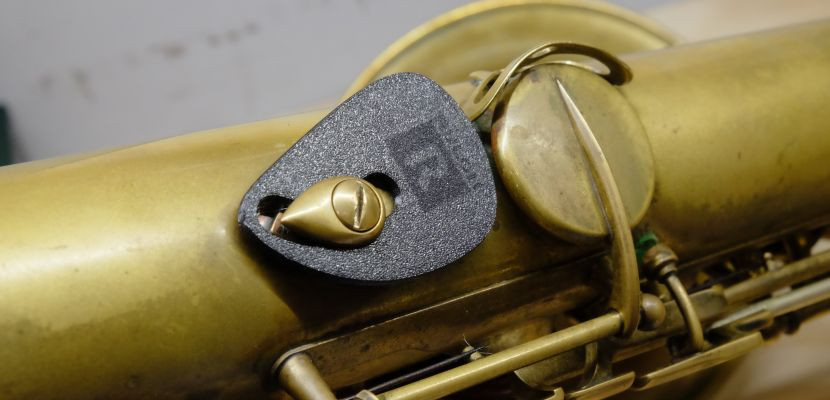What's the Rule on removing your thumbhook?
