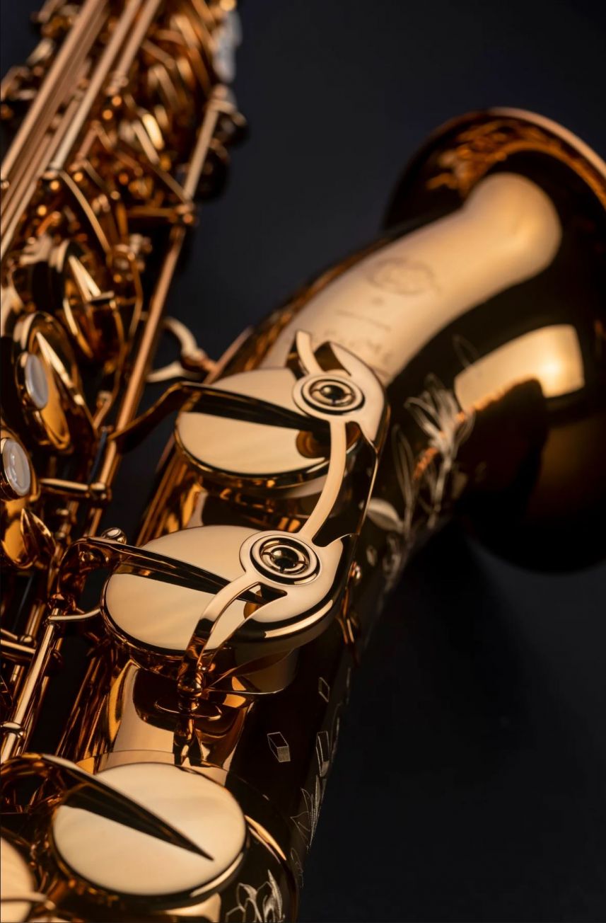 Selmer Supreme Tenor Sax - Dark Gold Lacquer