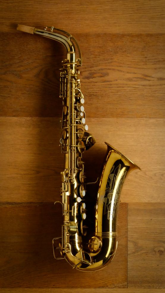 (Used) Conn 6M Alto Sax with 'New York Style Neck' circa.1943 main image