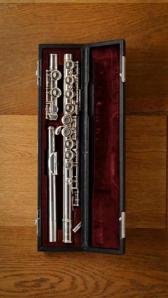 (Used) Yamaha YFL411 Flute main image