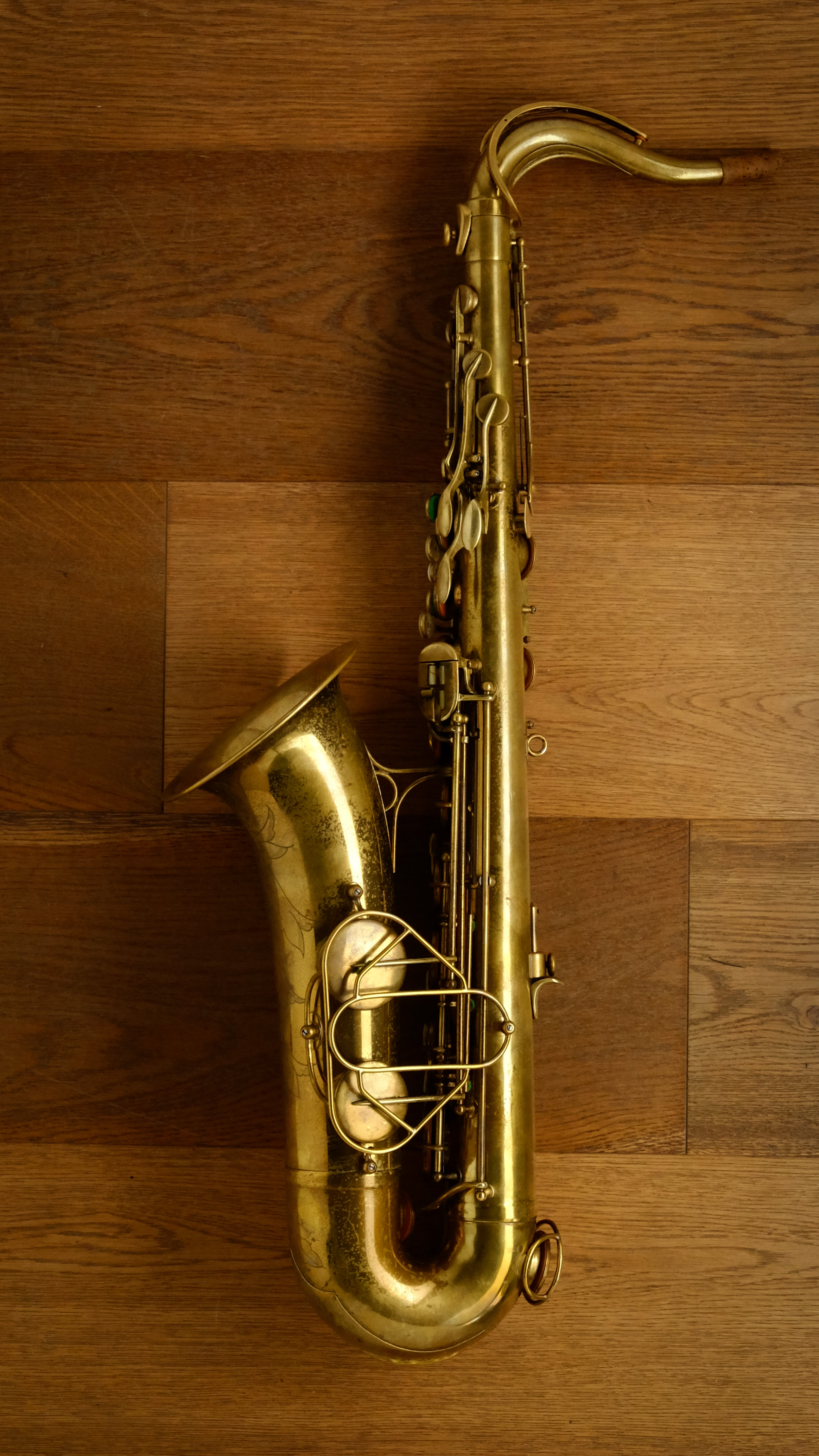 (Used) 'The Martin' Committee III Tenor Sax circa.1955 thumnail image