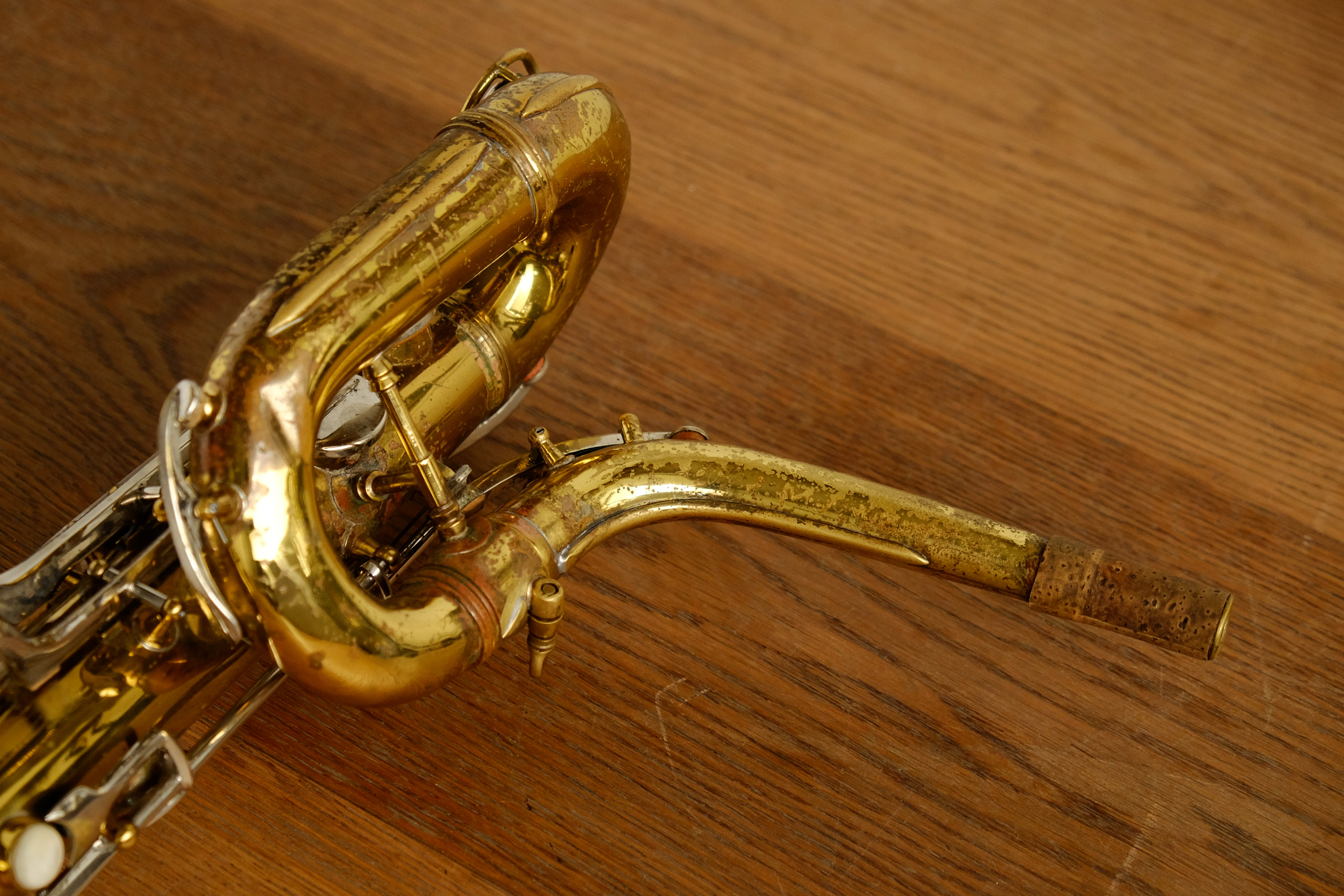(Used) Conn 12M 'Crossbar' Baritone Sax E76*** thumnail image