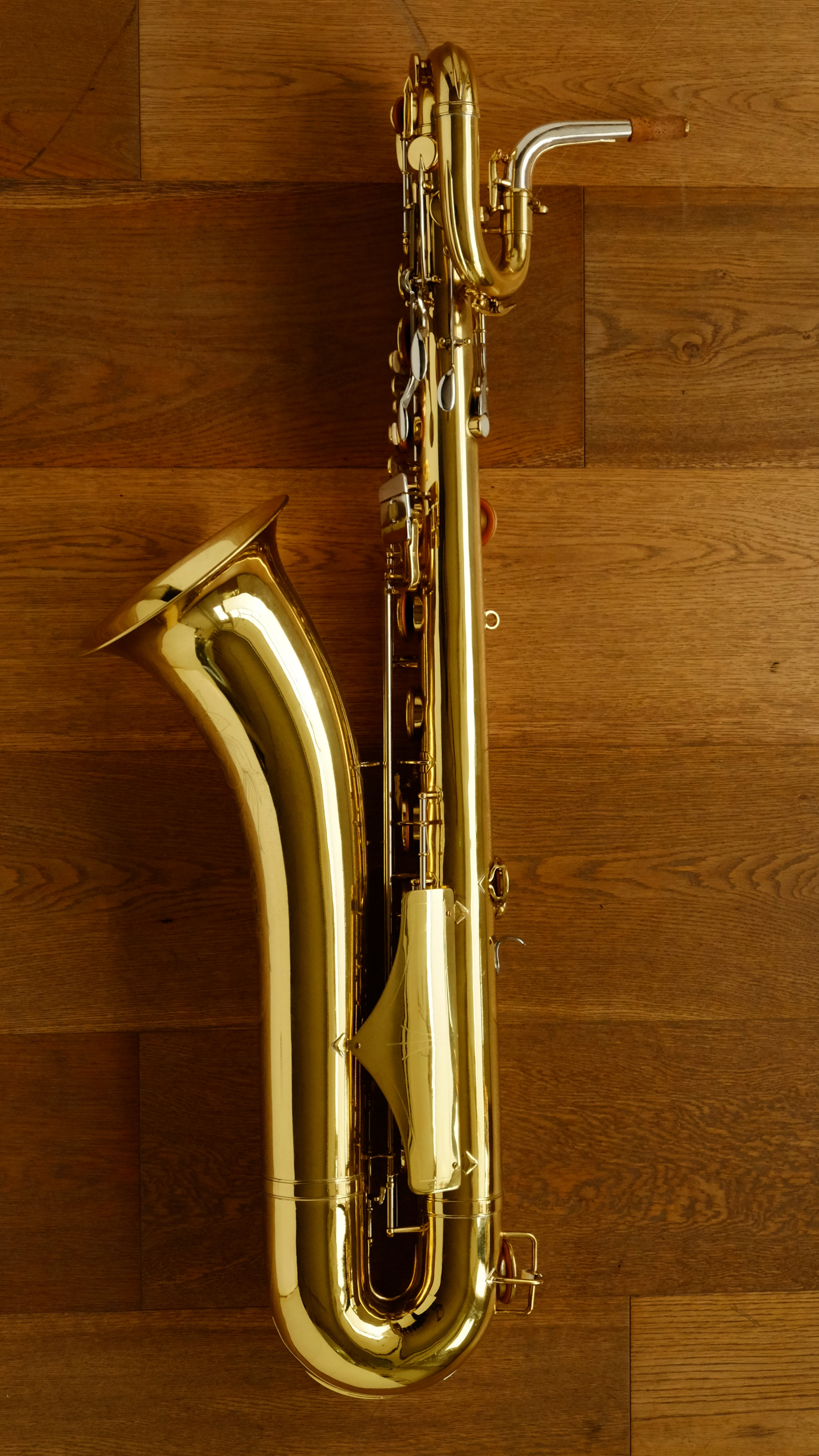 (Used) King Super 20 Baritone Sax with Silver Neck circa. late 60s thumnail image