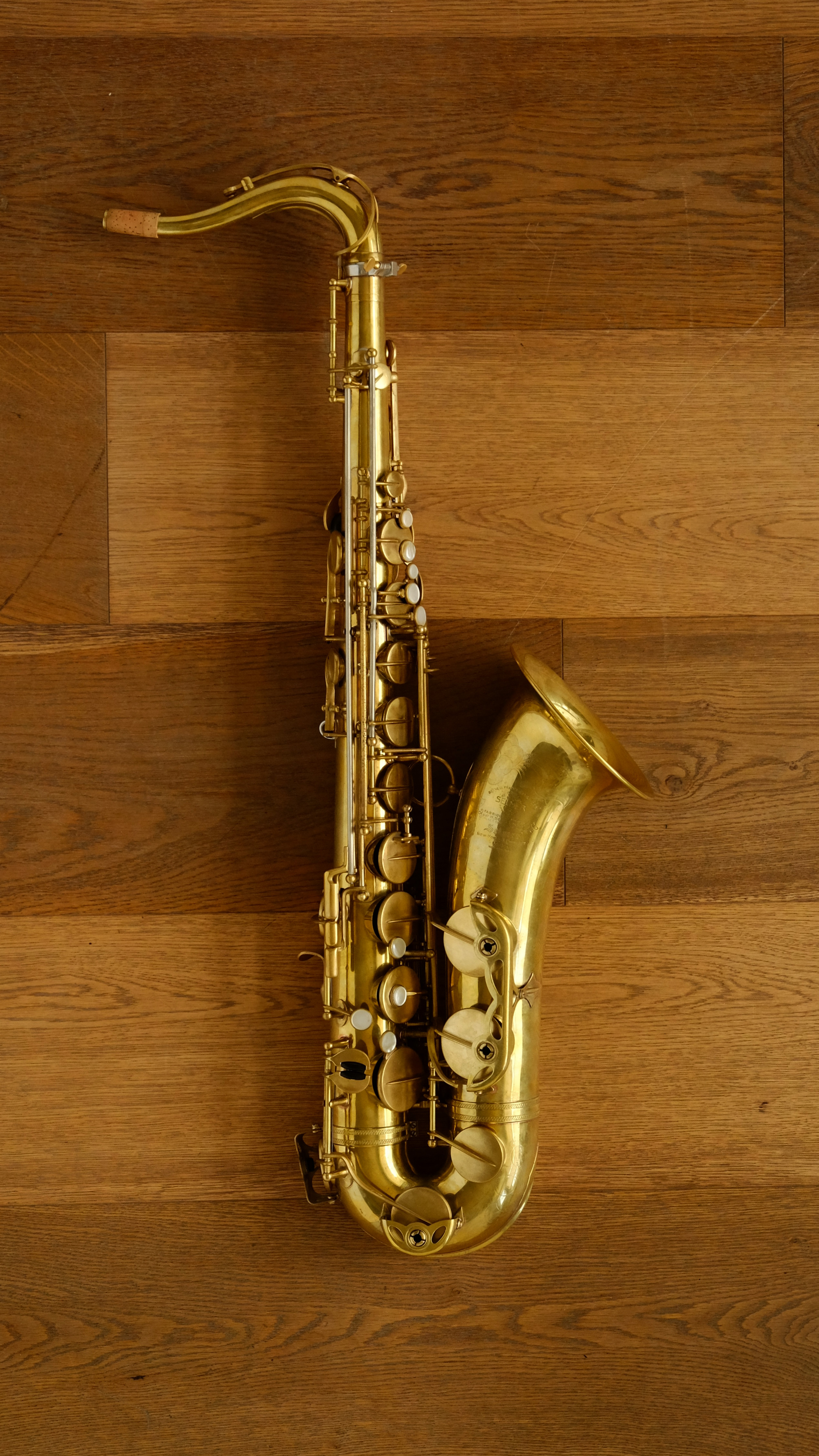 (Used) Selmer Mark VI Tenor Saxophone 62***