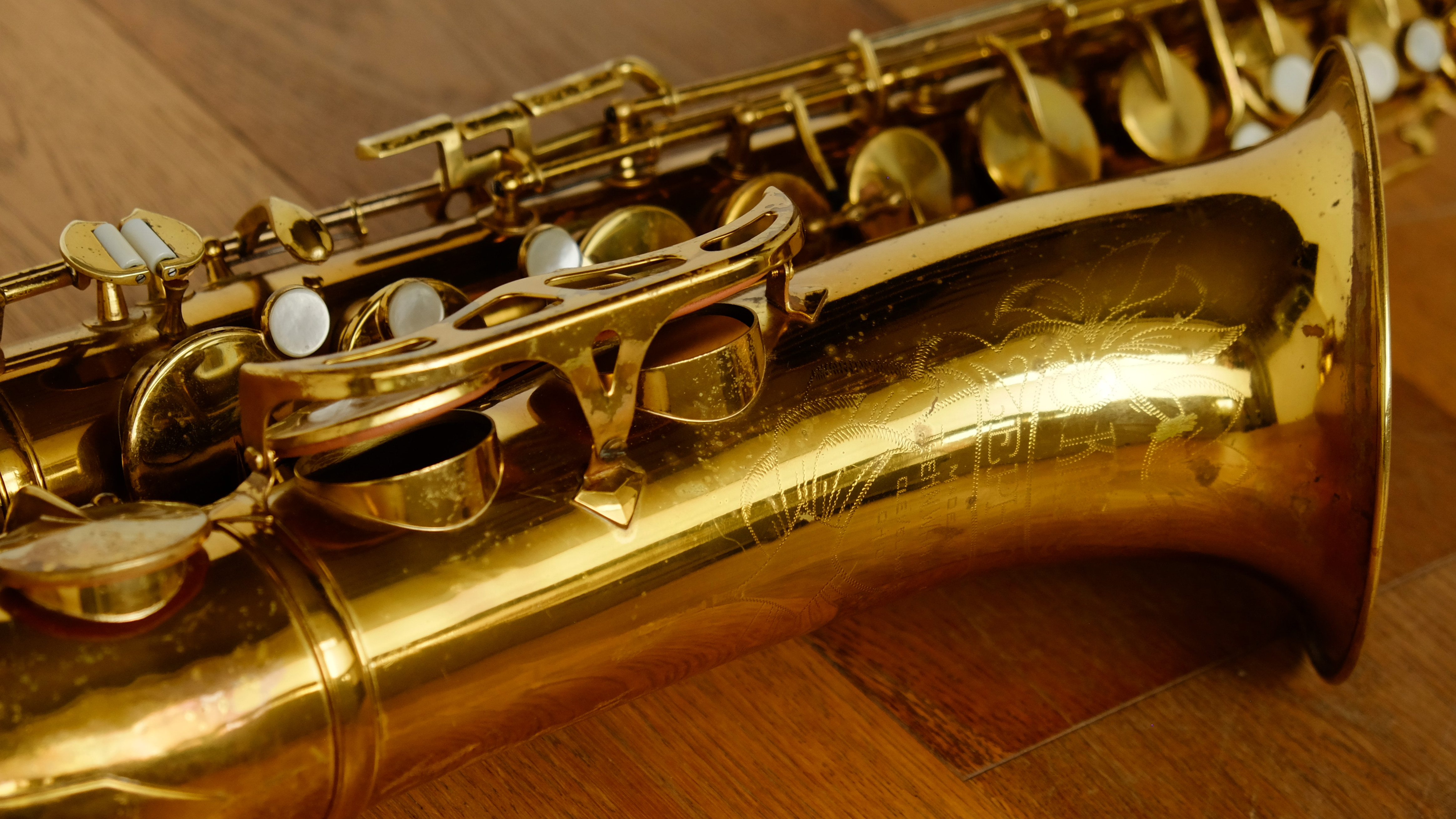 (Used) King Zephyr Tenor Saxophone 322*** thumnail image