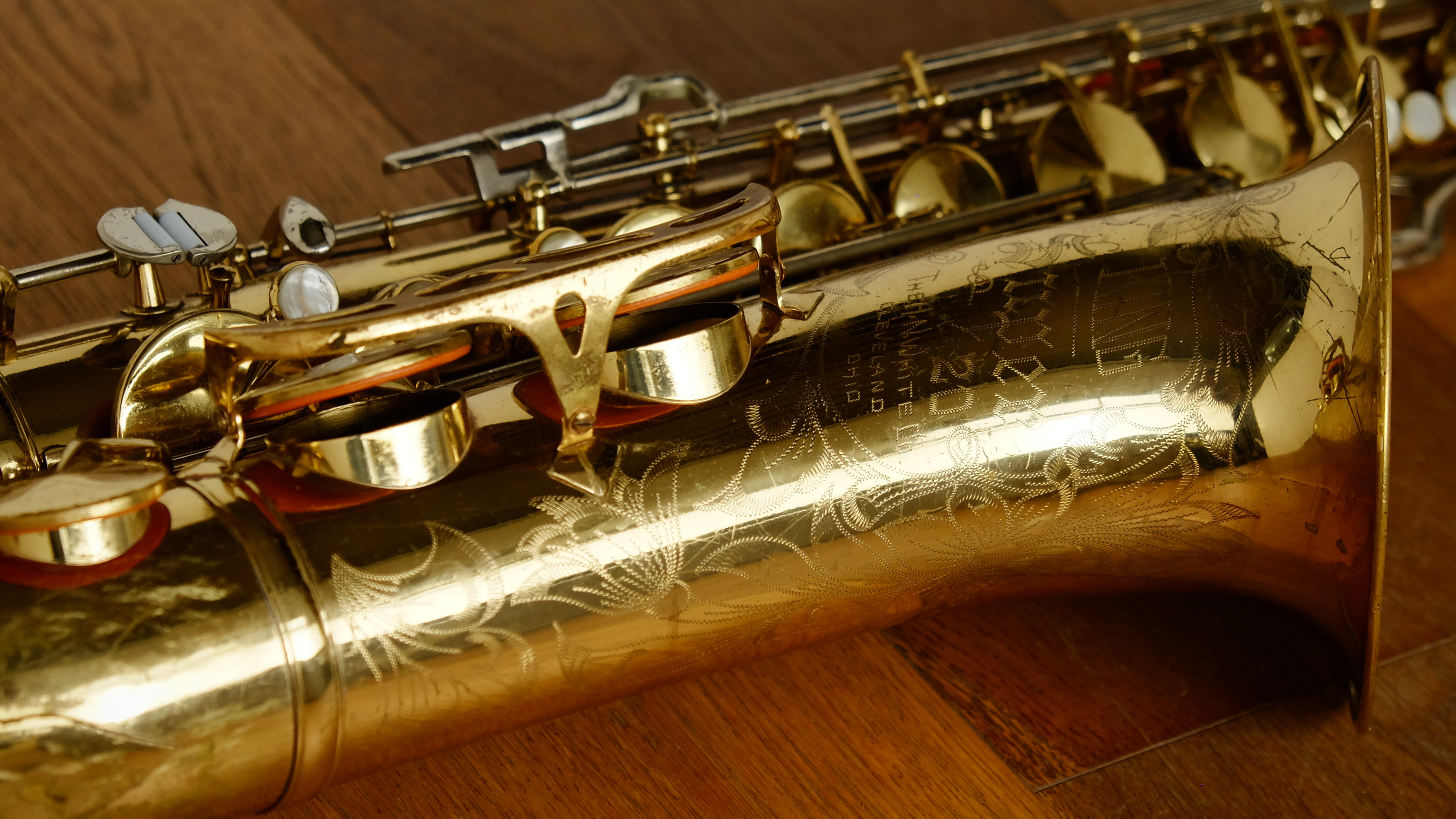 (Used) King Super 20 Tenor Saxophone 379*** thumnail image