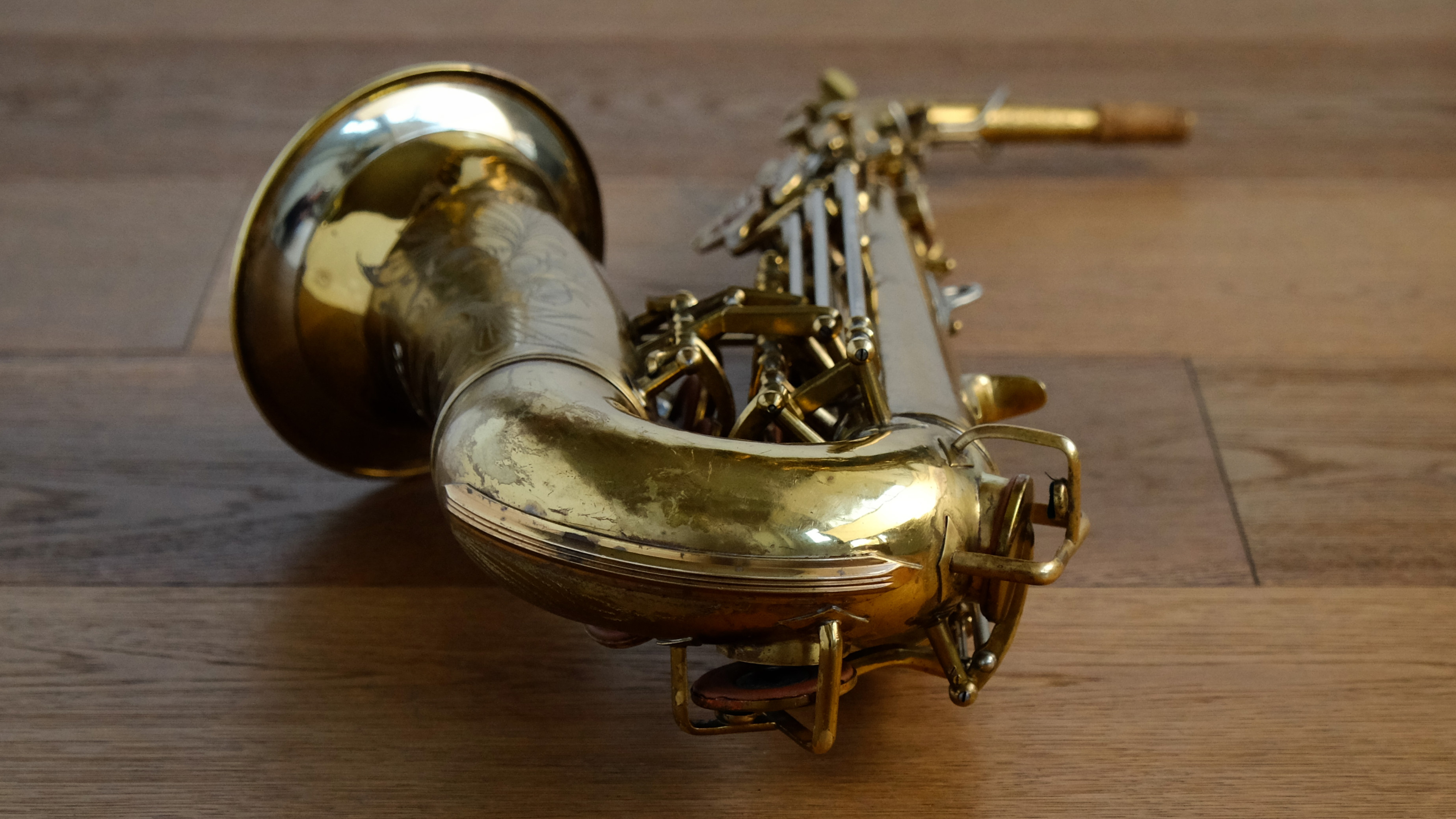 (USED) Buescher 400 Top Hat & Cane Alto Saxophone 345*** thumnail image