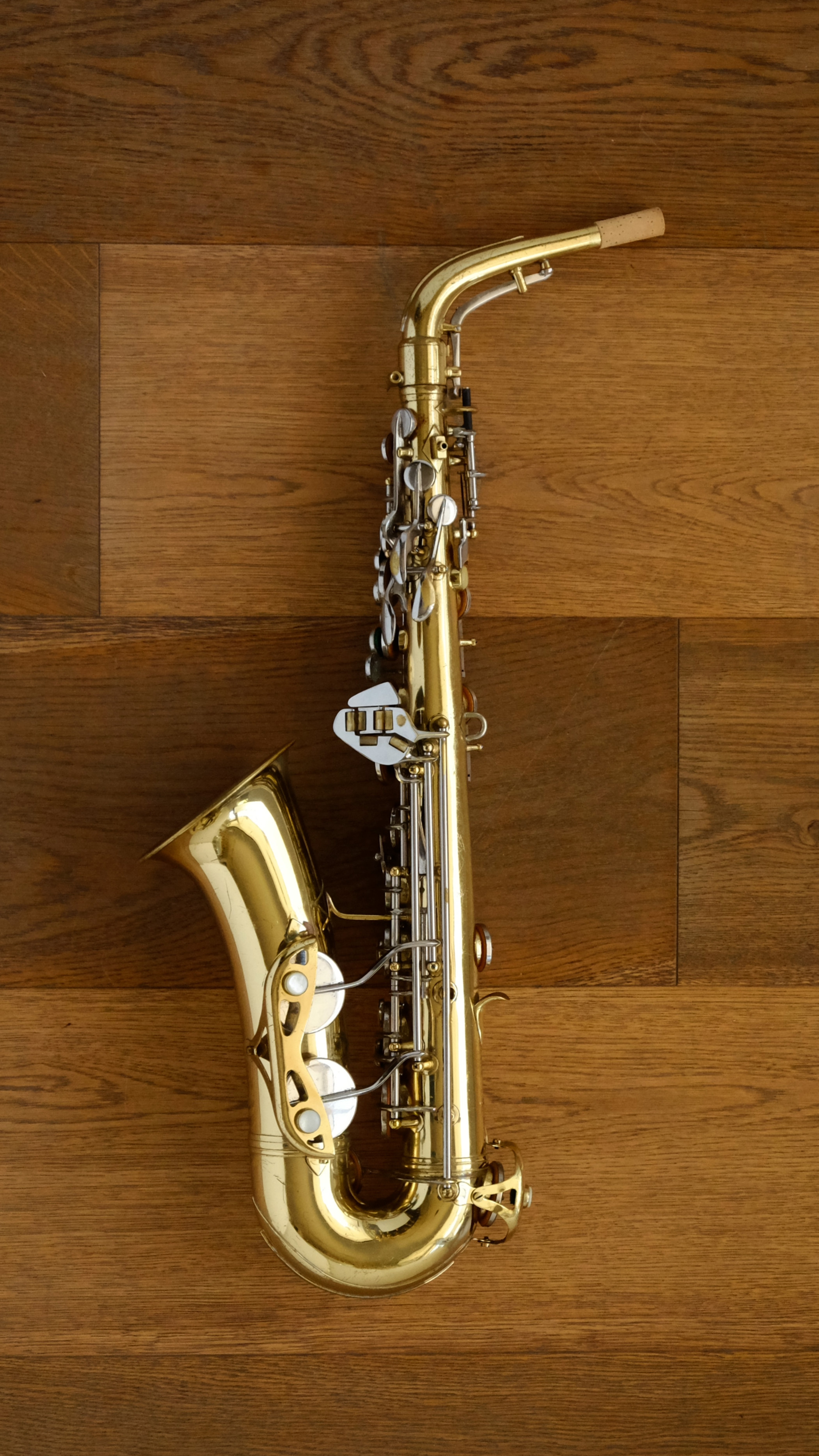 (USED) Conn 6m Alto Saxophone L16*** thumnail image